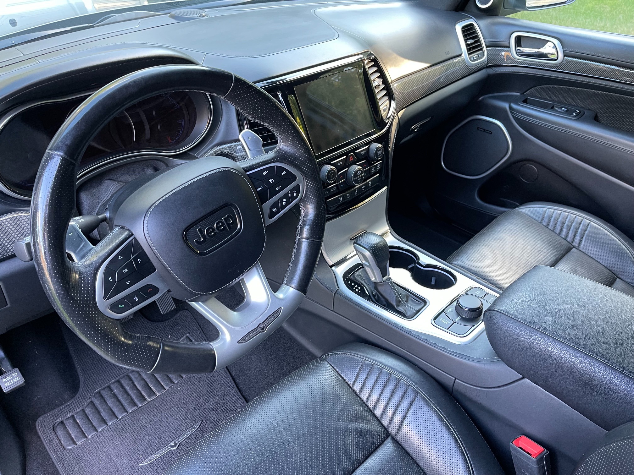 Driver-focused interior of the Jeep Trackhawk