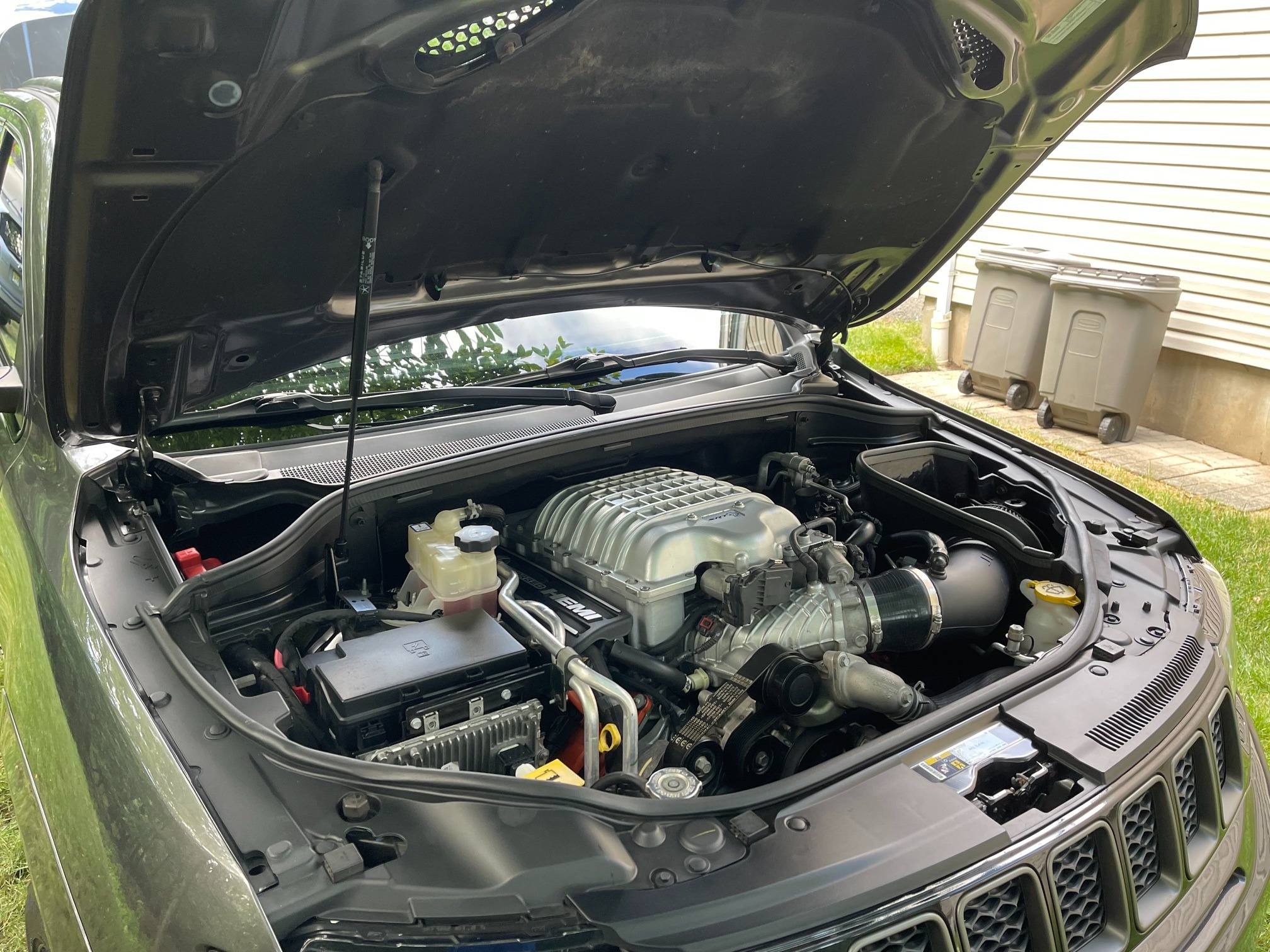 Full engine bay of the Jeep Trackhawk